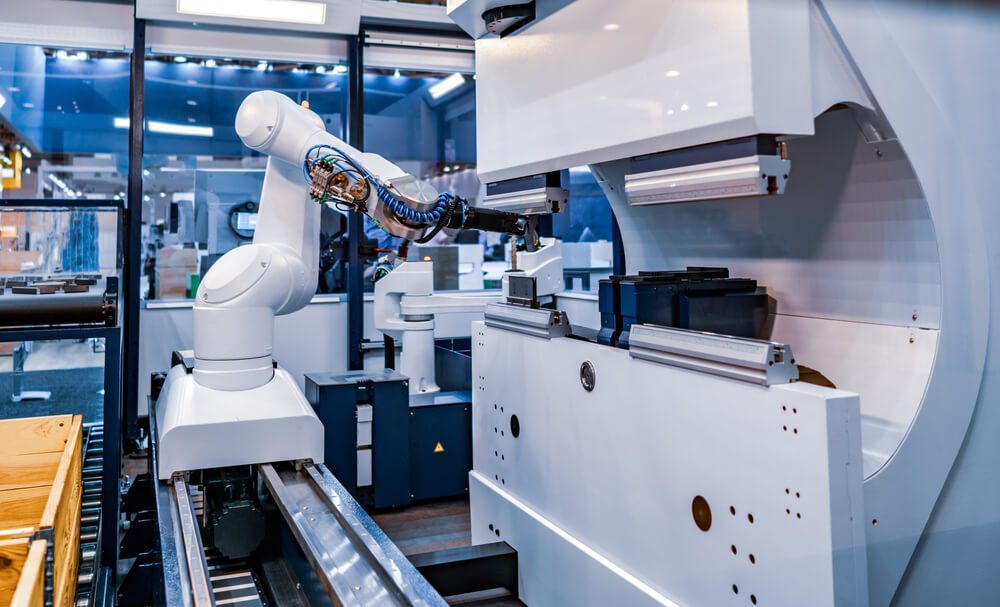 setor para investir indústria 4.0: robô em um laboratório